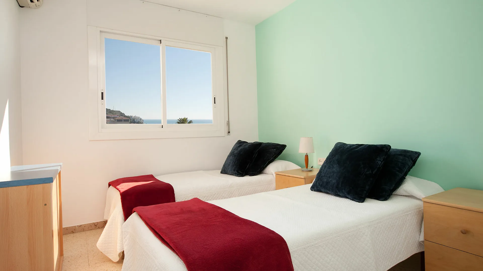 Family Pool And Beach Sitges